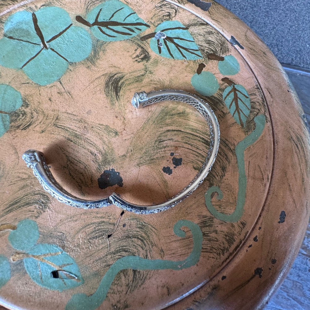 Used Tacori Silver Filigree Cuff Bracelet - Picture 4 of 5